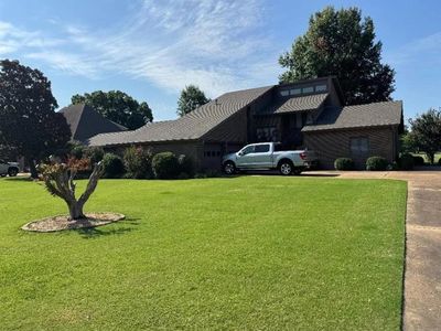 909 Golf Links Dr, Blytheville, AR, 72315