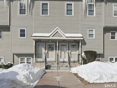 40 Cornerstone Court APT 23, Southington, CT, 06479