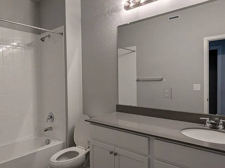 18202 Caffey Dr — Photo 14