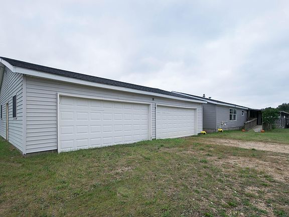 2nd image of 506 N Ferris Ave