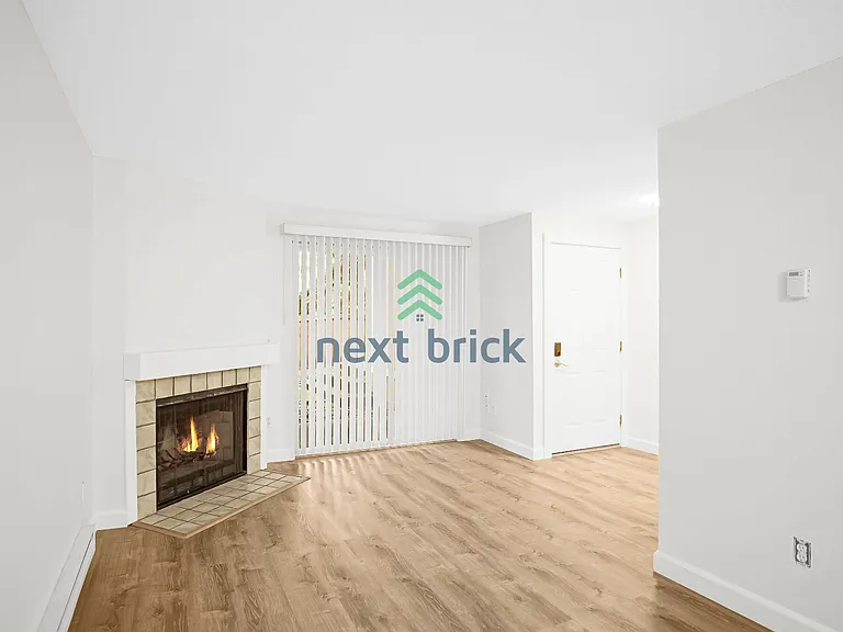 9474 Redmond Woodinville Rd NE #A107W — Photo 2