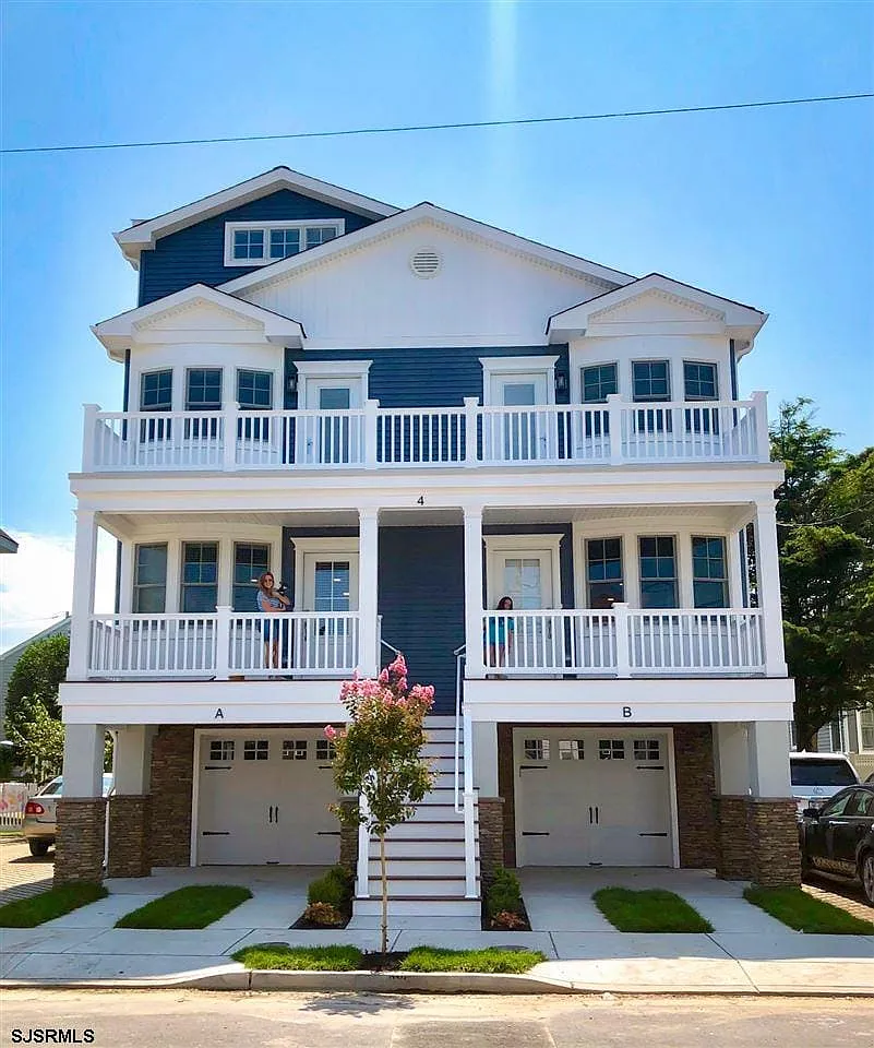 3 bed, 3.0 bath, $30,000 — Photo 1