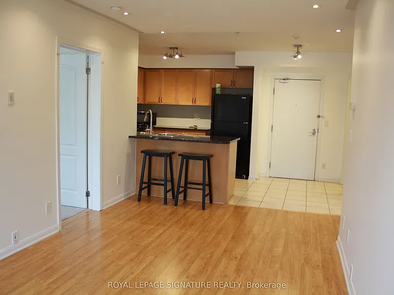 10 Mendelssohn St #327 — Photo 5