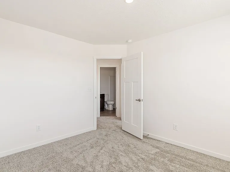 120 Red Willow Dr — Photo 15