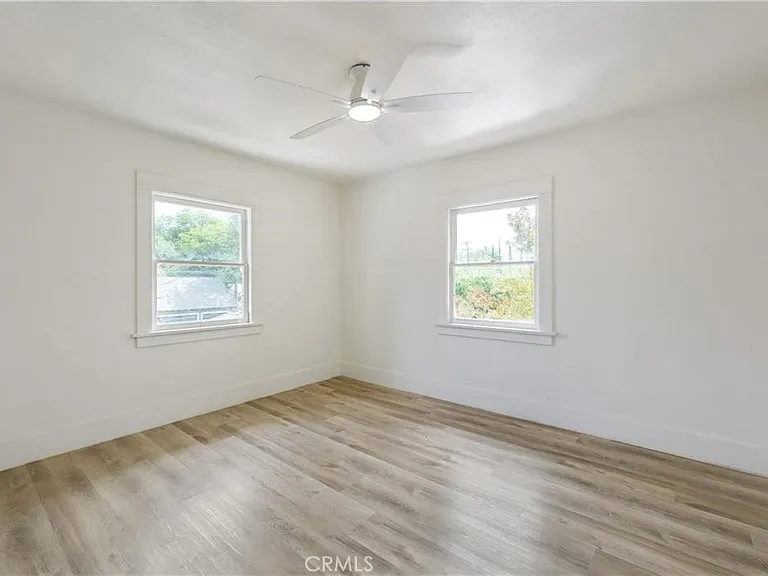 4415 12th St — Photo 23