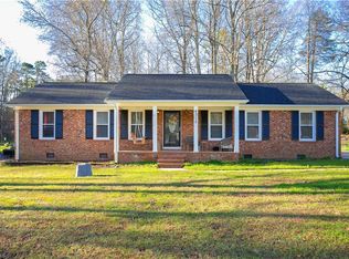 4312 Lormar Rd, Greensboro, NC 27406