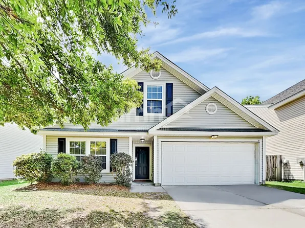 7 Holly Springs Cir, Port Wentworth, GA 31407