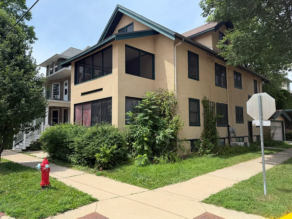 1256 Spaight St #1
