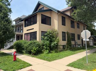 1256 Spaight St APT 1, Madison, WI 53703