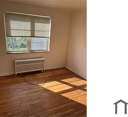 2222 Broadway Ave #203 — Photo 6