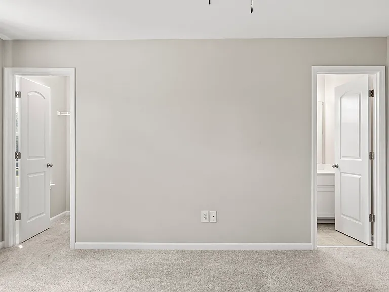 5009 Glenellen Way — Photo 23