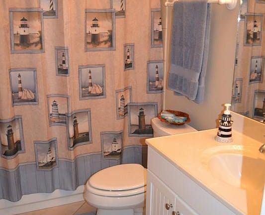 GUEST BATH