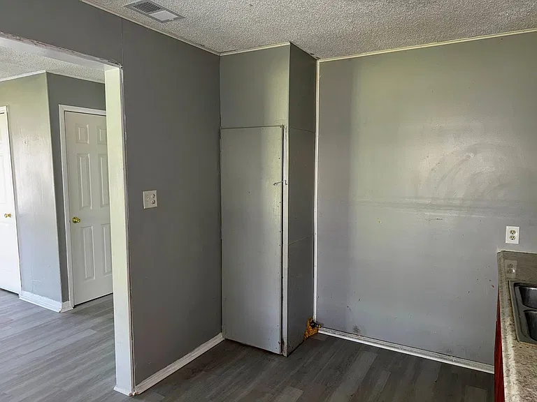 2604 Wenonah Ave — Photo 13