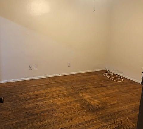 3rd image of 1240 Lodi Pl