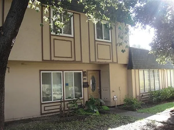 2133 Cerro Terbi Ct photo 1