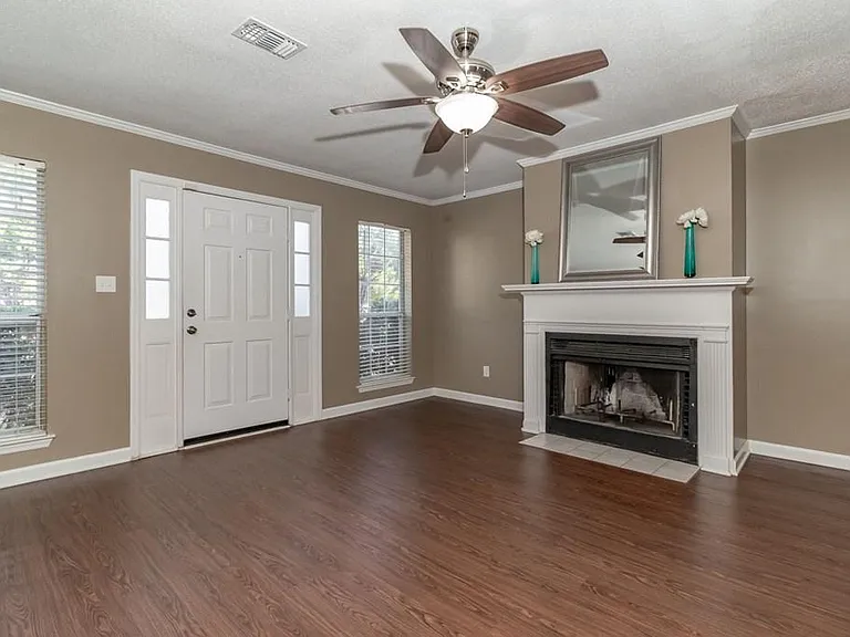 2018 Briar Ct — Photo 13