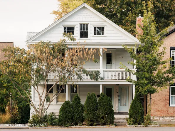 910 Columbia Street, Hudson, NY 12534