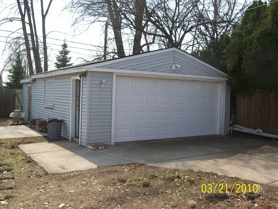 2nd image of 30527 John Hauk St