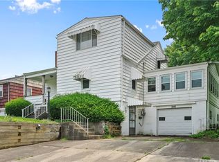 2602 Hemlock St, Natrona Heights, PA 15065