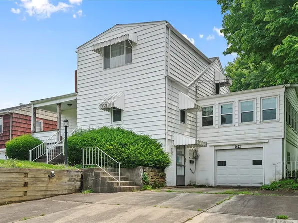 2602 Hemlock St, Natrona Heights, PA 15065