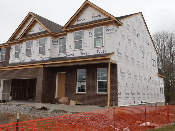 5981 Hawks Ln, Milford, OH 45150