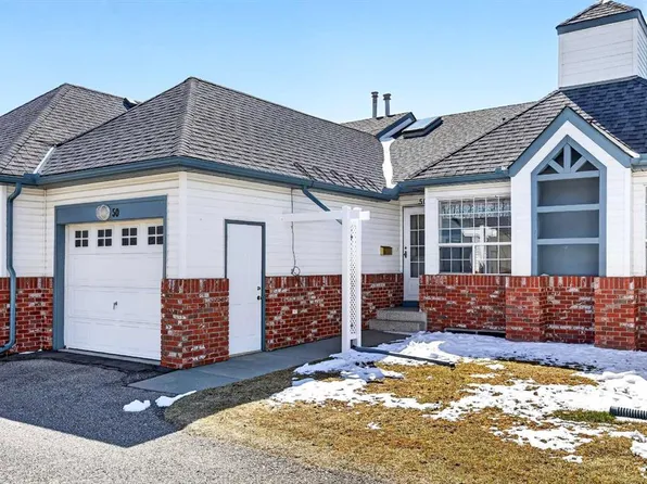 12 N Woodside Rise NW #50, Airdrie, AB T4B 2L3