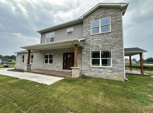 72 Plover Dr, Chatham, IL 62629
