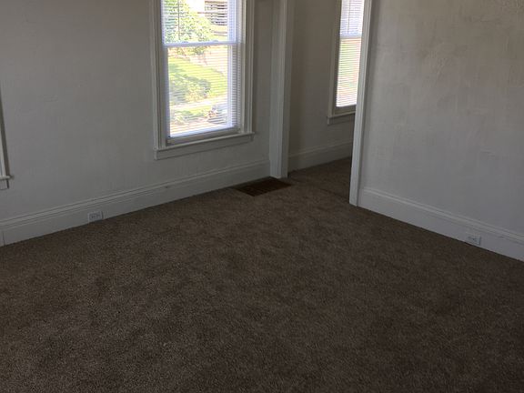 5th image of 26 3rd Ave