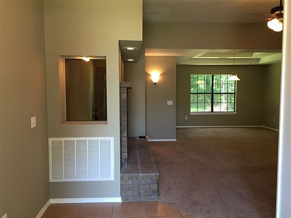 2nd image of 2206 Oaklawn Ave