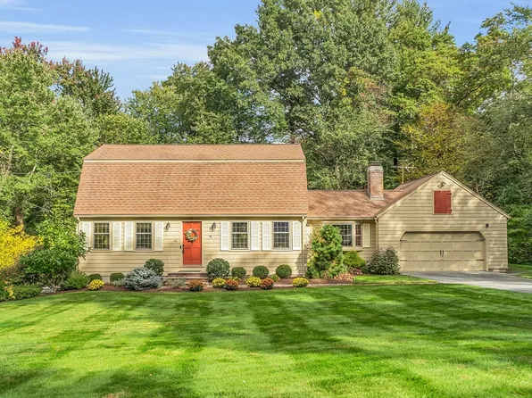 44 Thomas Dr, Chelmsford, MA 01824