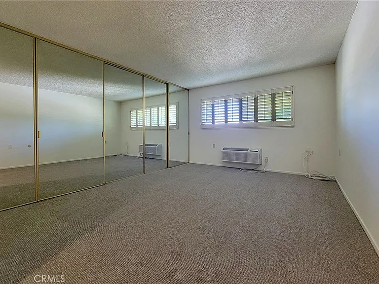 2370 Via Mariposa W #3D — Photo 31