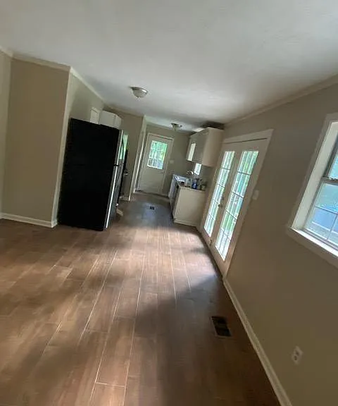 3629 Pine Dr — Photo 4
