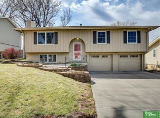 10929 X St, Omaha, NE 68137