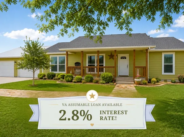 20051 SENIOR RD, Von Ormy, TX 78073
