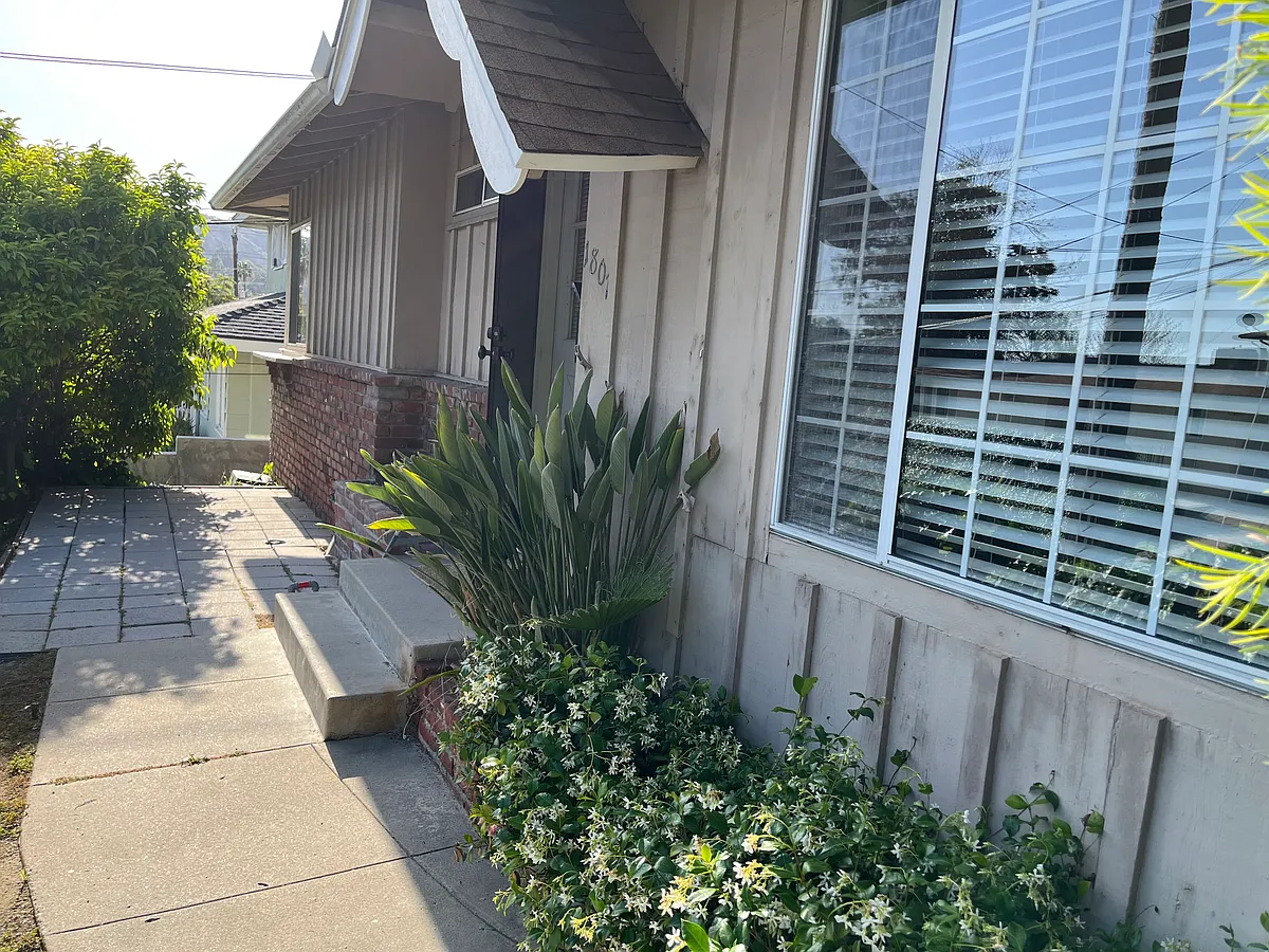 Building Photo - 1807 Bara Rd #1807