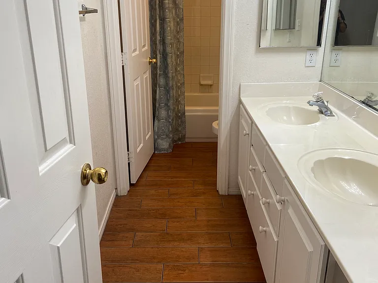 4408 Vogue St — Photo 7
