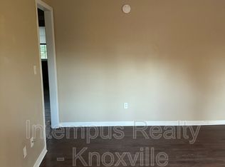 3116 Rennoc Rd APT 4, Knoxville, TN 37918