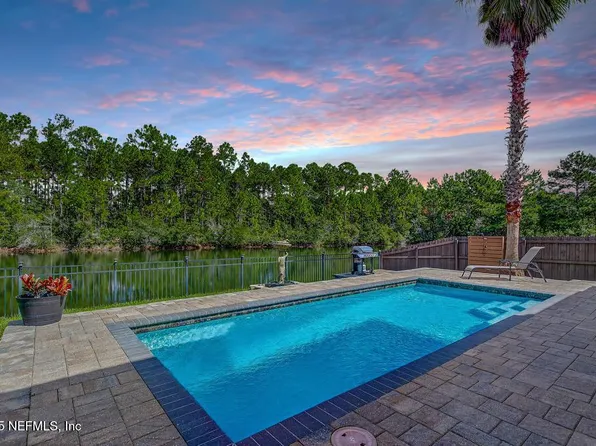 7439 HAWKS CLIFF Drive, Jacksonville, FL 32222