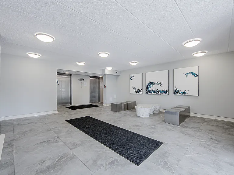 57 N Park St — Photo 19