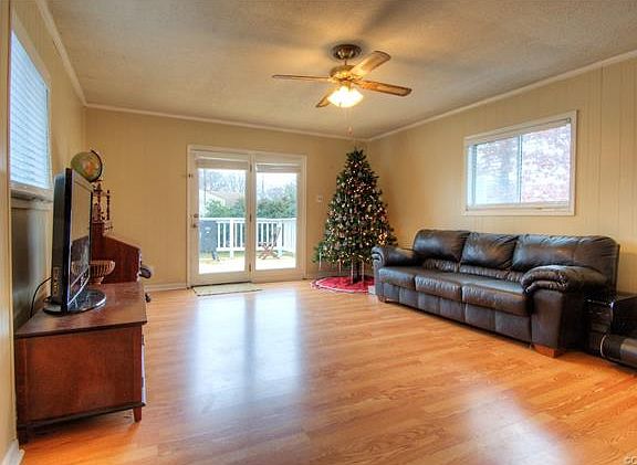 3rd image of 6307 Brookshire Dr