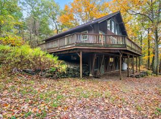 55 Putney Rd, Leverett, MA 01054