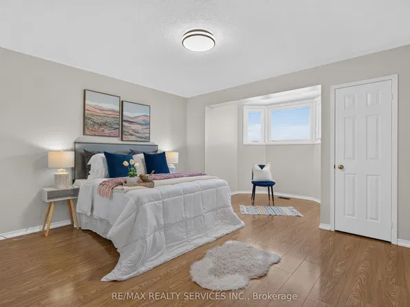 66 Clansman Trl, Mississauga, ON L4Z 3M4