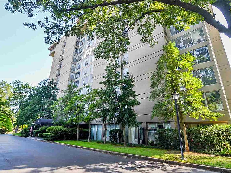 1st image of 232 S Highland St APT 403