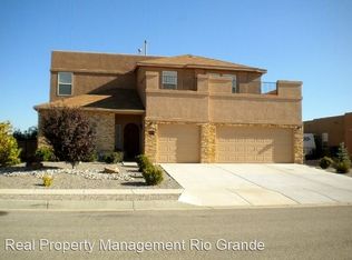 5616 Sandoval Dr NE, Rio Rancho, NM 87144
