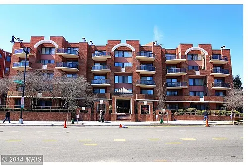 2320 Wisconsin Ave NW Photo 1