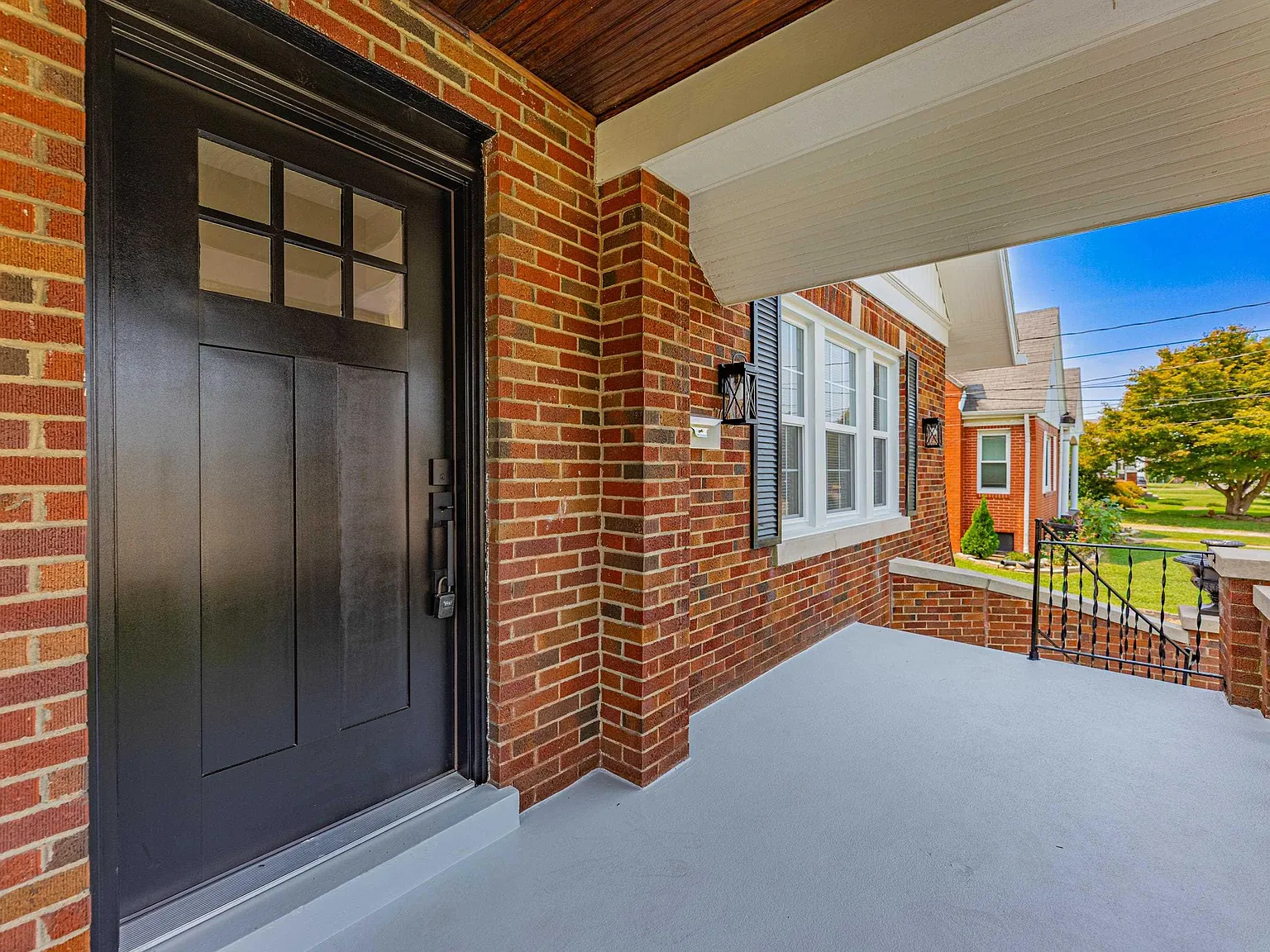2 bed, 2.0 bath, $1,695 — Photo 4