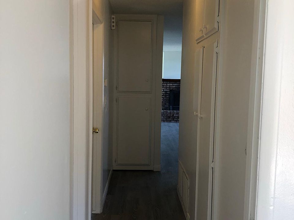 1st image of 1657 Hardt St