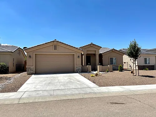 3686 Richie Dr Photo 1