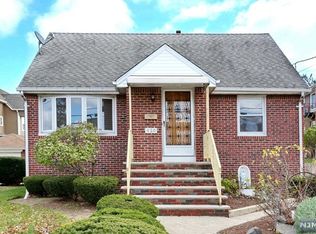 420 Washington Ave, Hackensack, NJ 07601