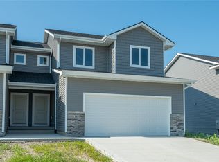 5160 Ella Ivy Ct, Van Meter, IA 50261